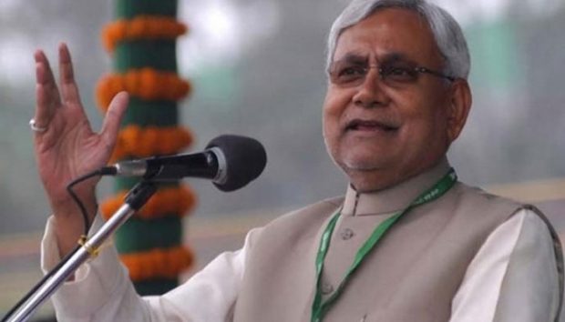 Nitsh Kumar speaking-700.jpg